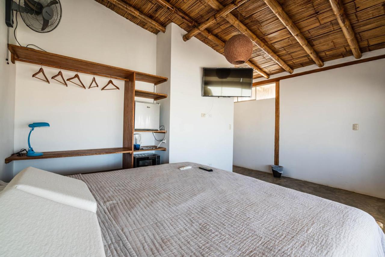 Vistazul Hotel Vichayito Buitenkant foto