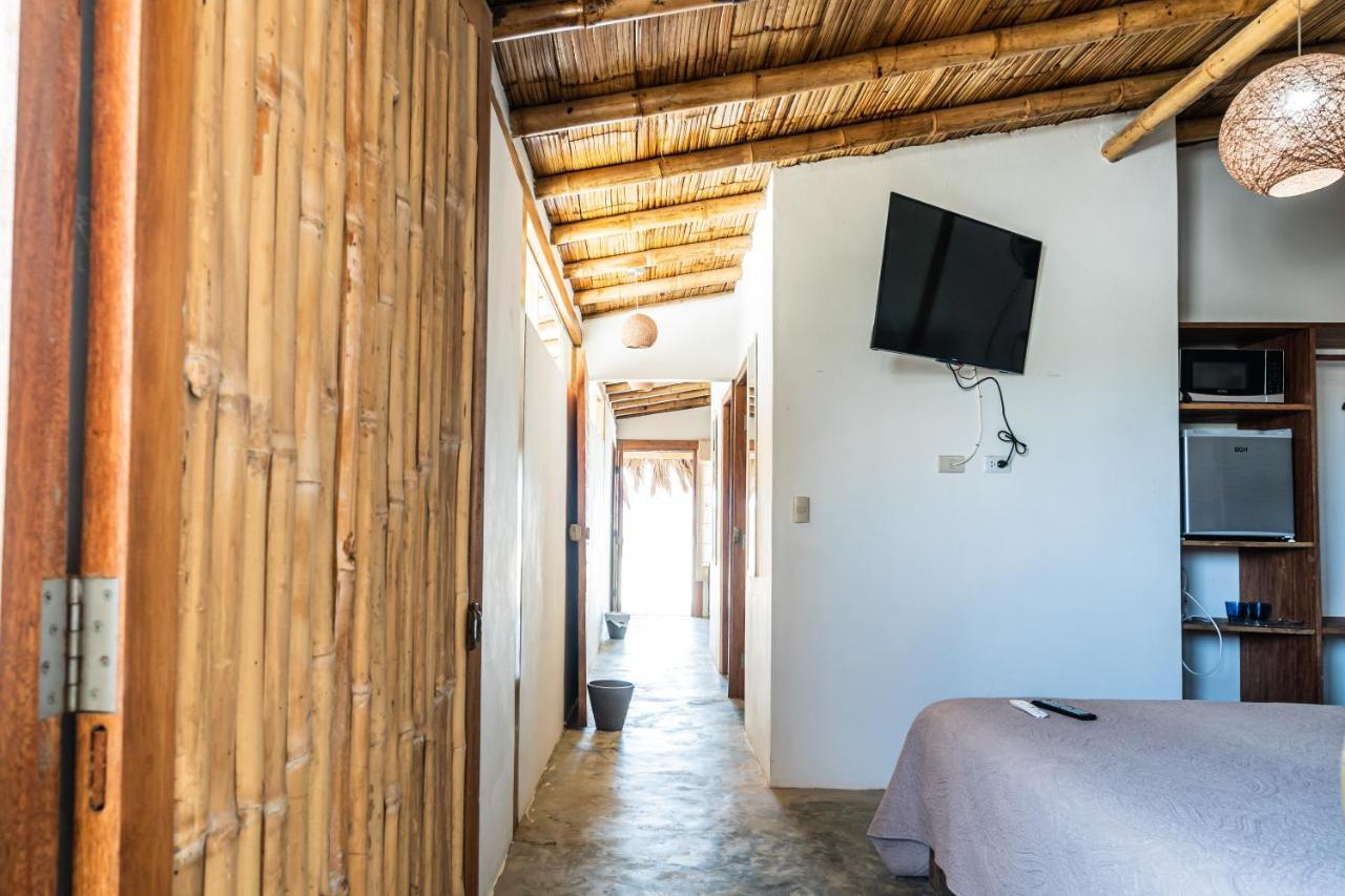 Vistazul Hotel Vichayito Buitenkant foto