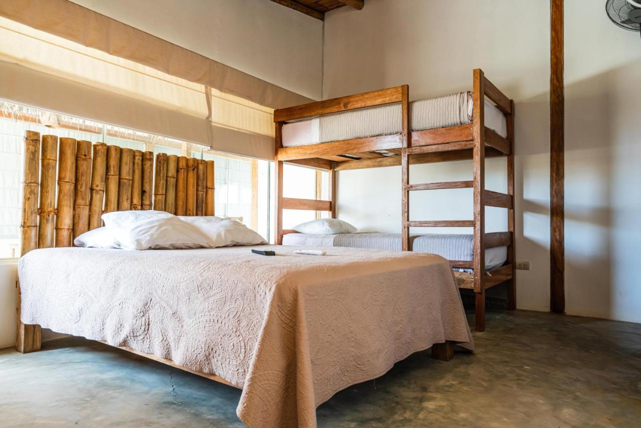 Vistazul Hotel Vichayito Buitenkant foto
