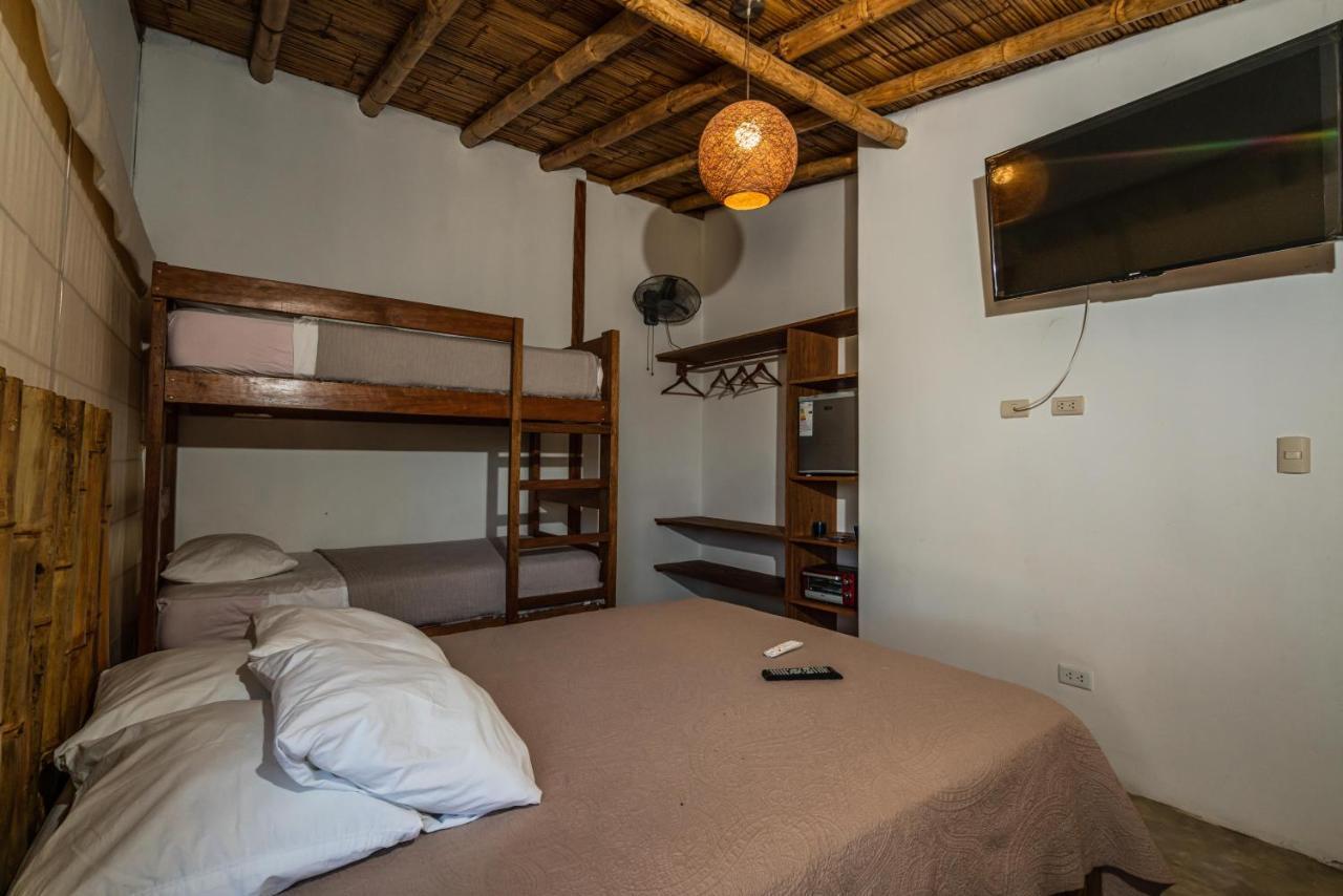 Vistazul Hotel Vichayito Buitenkant foto